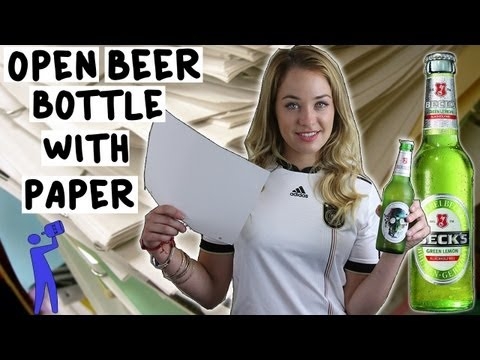 Πως ανοίγουμε ένα μπουκάλι μπίρας με μία κόλλα χαρτί